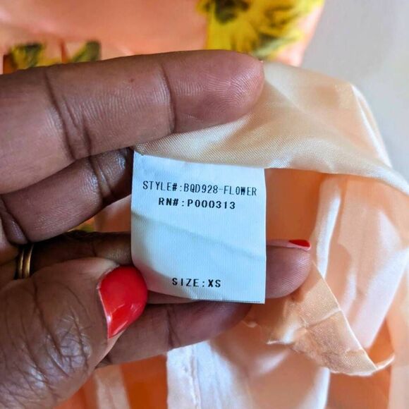 Blaque Label Dress Women’s Size XS Peach Floral Fit & Flare Sleeveless Party - Picture 6 of 11
